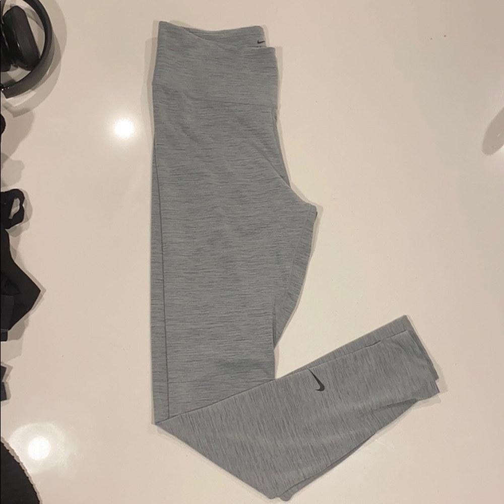 Nike leggings